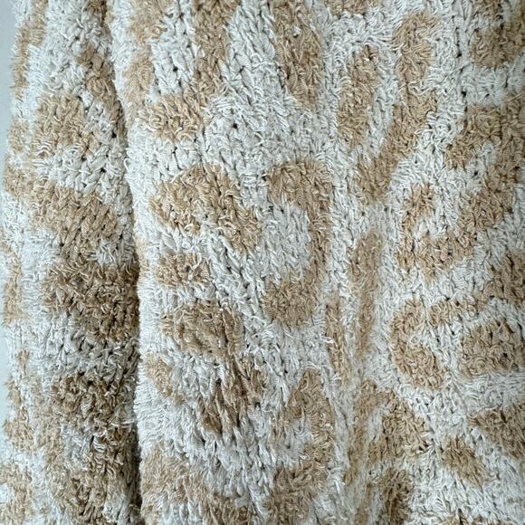 Saltwater Luxe Soft Short Eyelash Knit Sweater Sz Large Cheetah Cozy Lounge NWT - Picture 12 of 15
